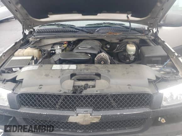 ✅ 2005 Chevrolet Silverado 1500 LS • VIN: 1GCEK19V75E107755 • Lot: 58696125. Wystawiony na Copart z przebiegiem 243 440 mil mil. Skorzystaj z bezpłatnego archiwum sprzedaży aukcyjnych z USA i zobacz szczegółowy raport historii pojazdu na DreamBid. Zdjęcie 11.