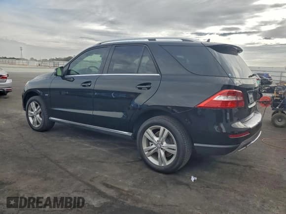 ✅ 2012 Mercedes-Benz M 350 • VIN: 4JGDA5HB9CA027967 • Lot: 93394735. Listed on Copart with 118,632 mi. Free auction sales archive from the USA and detailed vehicle history report at DreamBid. Image 2.