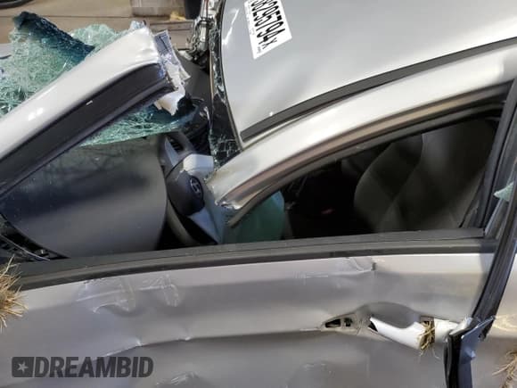 ✅ 2013 Hyundai Accent GLS • VIN: KMHCT4AE8DU585930 • Лот: 58295794. Опубликован ранее на Copart с пробегом Не указан. Бесплатный доступ к архиву аукционных продаж из США и подробный отчёт об истории автомобиля на DreamBid. Изображение 7.