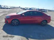 ✅ 2018 Toyota Corolla SE • VIN: 5YFBURHE5JP787424 • Lot: 43620572. Listed on IAAI with 134,293 mi. Free auction sales archive from the USA and detailed vehicle history report at DreamBid. Image 14.