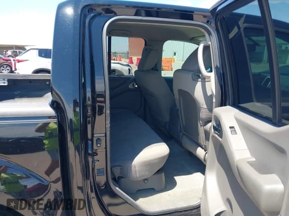 ✅ 2012 Nissan Frontier SV • VIN: 1N6AD0ER9CC419982 • Lot: 42974609. Listed on IAAI with 208,199 mi. Free auction sales archive from the USA and detailed vehicle history report at DreamBid. Image 8.