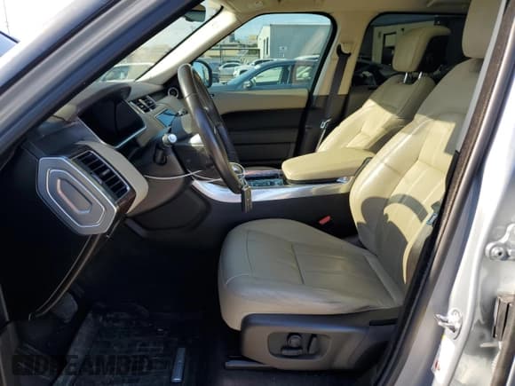 ✅ 2018 Land Rover Range Rover Sport SE • VIN: SALWG2RK1JA402071 • Лот: 77956644. Опубликован ранее на Copart с пробегом 79 629 миль. Бесплатный доступ к архиву аукционных продаж из США и подробный отчёт об истории автомобиля на DreamBid. Изображение 7.