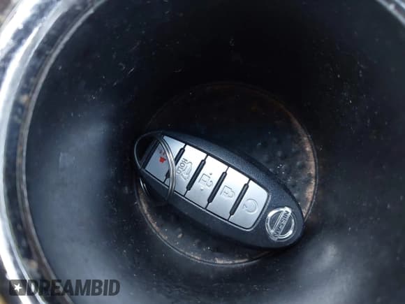 ✅ 2015 Nissan Pathfinder Platinum • VIN: 5N1AR2MM9FC653285 • Lot: 42810357. Listed on IAAI with 82,800 mi. Free auction sales archive from the USA and detailed vehicle history report at DreamBid. Image 11.