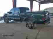 2005 Chevrolet Silverado 1500 LS z VIN 2GCEC19T751155138, wystawiony jako Copart lot #87061145 z przebiegiem 293 274 mil mil oraz Szkoda całkowita • Salvage title. Historia ofert i sprzedaży dostępna na DreamBid. Obrazek 2.