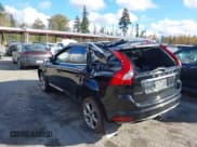 ✅ 2016 Volvo XC60 T6 Drive-E • VIN: YV449MDK1G2808878 • Lot: 43559883. Wystawiony na IAAI z przebiegiem 130 520 mil. Bezpłatny archiwum sprzedaży aukcyjnych z USA i szczegółowy raport historii pojazdu na DreamBid. Zdjęcie 6.
