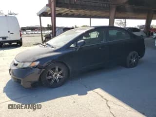 ✅ 2010 Honda Civic LX-S • VIN: 19XFA1F61AE066042 • Лот: 67751455. Опубликован ранее на Copart с пробегом 216 099 миль. Бесплатный доступ к архиву аукционных продаж из США и подробный отчёт об истории автомобиля на DreamBid. Изображение 1.