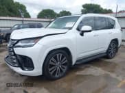 ✅ 2024 Lexus LX 600 Luxury • VIN: JTJGB7CX6R4057638 • Lot: 42649228. Listed on IAAI with 5,814 mi. Free auction sales archive from the USA and detailed vehicle history report at DreamBid. Image 2.