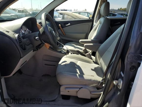 ✅ 2007 Saturn VUE V6 • VIN: 5GZCZ53427S857660 • Lot: 49098655. Wystawiony na Copart z przebiegiem 103 563 mil. Bezpłatny archiwum sprzedaży aukcyjnych z USA i szczegółowy raport historii pojazdu na DreamBid. Zdjęcie 7.