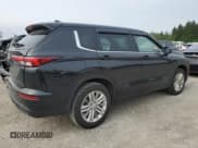 ✅ 2023 Mitsubishi Outlander ES • VIN: JA4J4TA83PZ008334 • Lot: 62741075. Wystawiony na Copart z przebiegiem 16 582 mil. Bezpłatny archiwum sprzedaży aukcyjnych z USA i szczegółowy raport historii pojazdu na DreamBid. Zdjęcie 3.