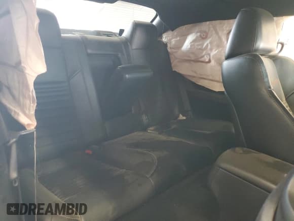 ✅ 2016 Dodge Challenger R/T Plus Shaker • VIN: 2C3CDZBTXGH157669 • Лот: 81872655. Опубликован ранее на Copart с пробегом 87 680 миль. Бесплатный доступ к архиву аукционных продаж из США и подробный отчёт об истории автомобиля на DreamBid. Изображение 10.