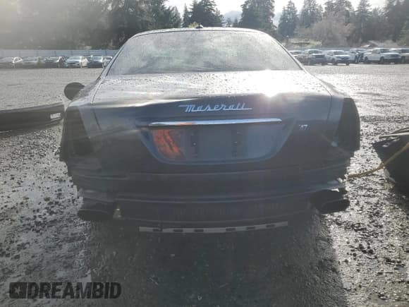 ✅ 2011 Maserati Quattroporte • VIN: ZAM39KKA6B0057290 • Lot: 51776425. Listed on Copart with 71,213 mi. Free auction sales archive from the USA and detailed vehicle history report at DreamBid. Image 6.