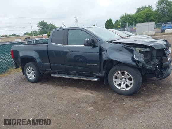 ✅ 2018 Chevrolet Colorado 2WD LT • VIN: 1GCHSCEA2J1136822 • Lot: 42847247. Listed on IAAI with 44,614 mi. Free auction sales archive from the USA and detailed vehicle history report at DreamBid. Image 13.