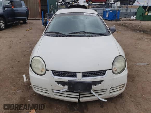 2003 Dodge Neon SE z VIN 1B3ES26C23D175247, wystawiony jako Copart lot #53463205 z przebiegiem 243 929 mil mil oraz Szkoda całkowita • Salvage title. Historia ofert i sprzedaży dostępna na DreamBid. Obrazek 5.