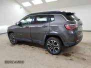 ✅ 2023 Jeep Compass Limited • VIN: 3C4NJDCN8PT569015 • Лот: 90327235. Опубликован ранее на Copart с пробегом 71 846 миль. Бесплатный доступ к архиву аукционных продаж из США и подробный отчёт об истории автомобиля на DreamBid. Изображение 2.