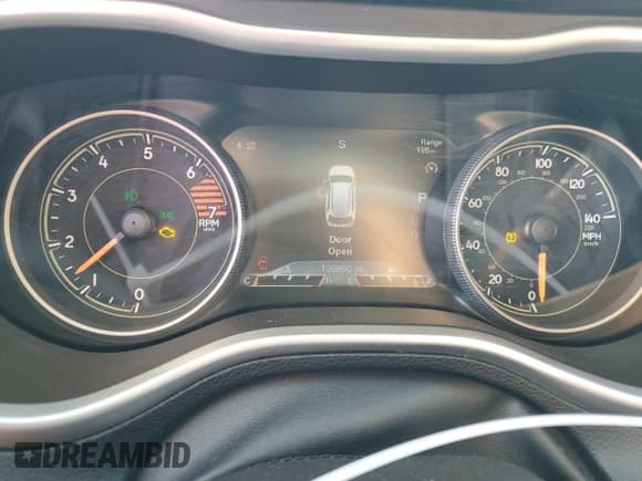 ✅ 2017 Jeep Cherokee Trailhawk • VIN: 1C4PJMBB2HW647378 • Лот: 86664295. Опубликован ранее на Copart с пробегом 106 990 миль. Бесплатный доступ к архиву аукционных продаж из США и подробный отчёт об истории автомобиля на DreamBid. Изображение 9.