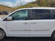 ✅ 2016 Chrysler Town & Country Limited • VIN: 2C4RC1JG3GR208941 • Lot: 43616186. Listed on IAAI with 168,778 mi. Free auction sales archive from the USA and detailed vehicle history report at DreamBid. Image 14.