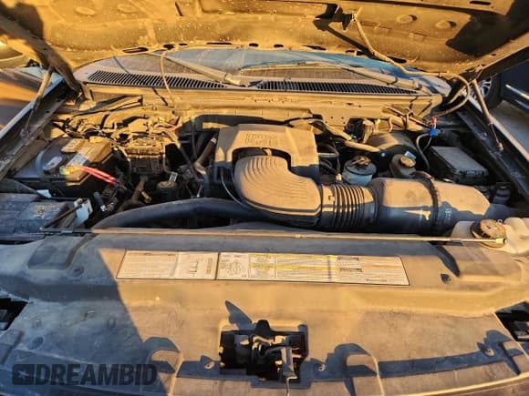 ✅ 2000 Ford F-150 XL • VIN: 2FTRX18L9YCA32926 • Lot: 90731625. Listed on Copart with Not provided. Free auction sales archive from the USA and detailed vehicle history report at DreamBid. Image 11.