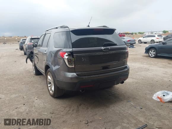 ✅ 2013 Ford Explorer Limited • VIN: 1FM5K7F80DGB92924 • Lot: 41919996. Wystawiony na IAAI z przebiegiem 87 398 mil. Bezpłatny archiwum sprzedaży aukcyjnych z USA i szczegółowy raport historii pojazdu na DreamBid. Zdjęcie 3.