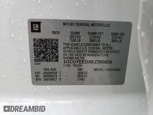 ✅ 2019 Chevrolet Silverado 1500 RST • VIN: 1GCUYEEDXKZ390834 • Lot: 71093352. Wystawiony na Copart z przebiegiem 74 092 mil. Bezpłatny archiwum sprzedaży aukcyjnych z USA i szczegółowy raport historii pojazdu na DreamBid. Zdjęcie 12.