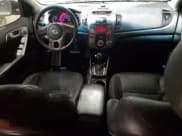 ✅ 2011 Kia Forte SX • VIN: KNAFW4A37B5366677 • Lot: 57691135. Wystawiony na Copart z przebiegiem 121 966 mil. Bezpłatny archiwum sprzedaży aukcyjnych z USA i szczegółowy raport historii pojazdu na DreamBid. Zdjęcie 8.