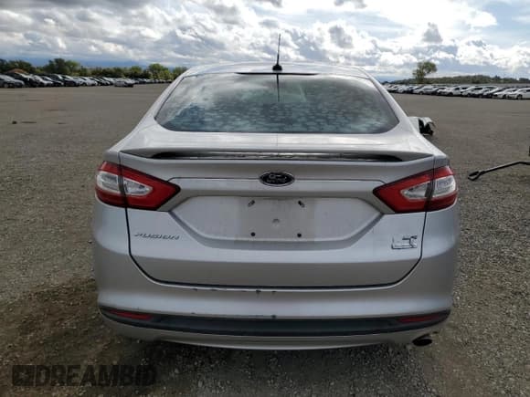 ✅ 2013 Ford Fusion SE • VIN: 3FA6P0HR9DR125597 • Lot: 71855085. Listed on Copart with 147,377 mi. Free auction sales archive from the USA and detailed vehicle history report at DreamBid. Image 6.