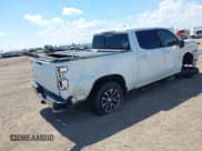 ✅ 2022 Chevrolet Silverado 1500 LT • VIN: 3GCUDDET3NG587586 • Lot: 43325073. Listed on IAAI with 58,797 mi. Free auction sales archive from the USA and detailed vehicle history report at DreamBid. Image 4.