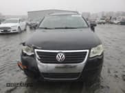 ✅ 2007 Volkswagen Passat 2.0T • VIN: WVWTK73C77E007885 • Лот: 84497884. Опубликован ранее на Copart с пробегом 165 286 миль. Бесплатный доступ к архиву аукционных продаж из США и подробный отчёт об истории автомобиля на DreamBid. Изображение 5.