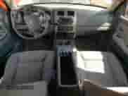 2006 Dodge Dakota SLT z VIN 1D7HW48N16S508604, wystawiony jako Copart lot #62118764 z przebiegiem 255 596 mil mil oraz Nie do naprawy • Non repairable. Historia ofert i sprzedaży dostępna na DreamBid. Obrazek 8.