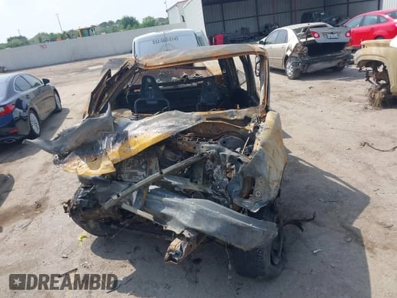 ✅ 2002 Ford F-150 XL • VIN: 2FTPX17Z72CA54329 • Лот: 41913421. Опубликован ранее на IAAI с пробегом Не указан. Бесплатный доступ к архиву аукционных продаж из США и подробный отчёт об истории автомобиля на DreamBid. Изображение 11.