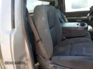 ✅ 2009 Chevrolet Silverado 1500 • VIN: 1GCEK24099Z237813 • Лот: 54860645. Опубликован ранее на Copart с пробегом 107 525 миль. Бесплатный доступ к архиву аукционных продаж из США и подробный отчёт об истории автомобиля на DreamBid. Изображение 10.