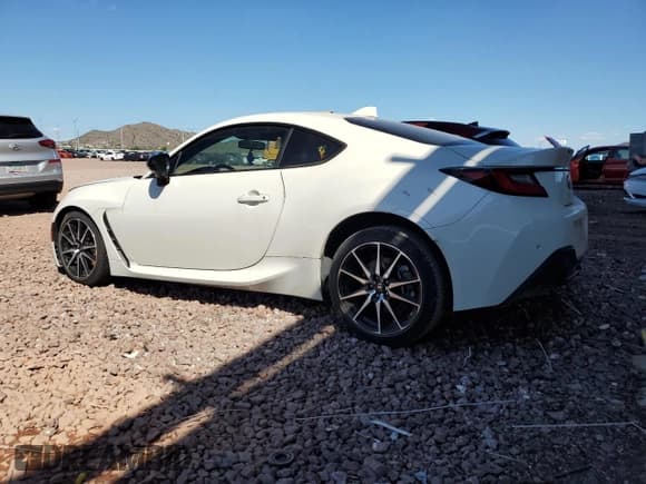 ✅ 2022 Toyota 86 • VIN: JF1ZNBC19N8753646 • Lot: 84708125. Listed on Copart with 40,711 mi. Free auction sales archive from the USA and detailed vehicle history report at DreamBid. Image 2.