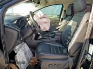 ✅ 2019 Ford Escape SEL • VIN: 1FMCU0HD8KUB56593 • Lot: 81863695. Wystawiony na Copart z przebiegiem Nie podano. Bezpłatny archiwum sprzedaży aukcyjnych z USA i szczegółowy raport historii pojazdu na DreamBid. Zdjęcie 7.