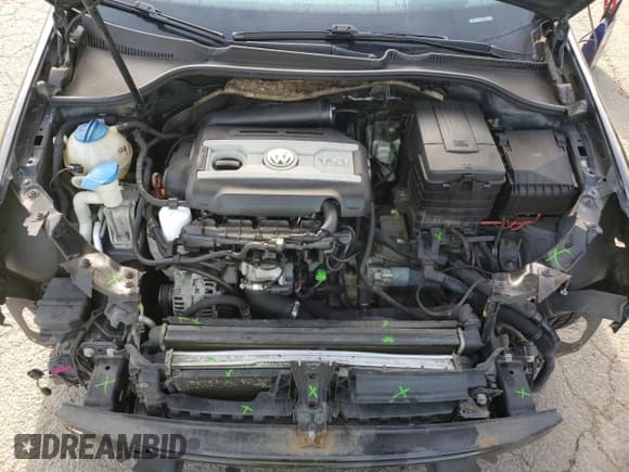 ✅ 2011 Volkswagen Golf GTI PZEV • VIN: WVWFD7AJ3BW145077 • Лот: 88757185. Опубликован ранее на Copart с пробегом 102 317 миль. Бесплатный доступ к архиву аукционных продаж из США и подробный отчёт об истории автомобиля на DreamBid. Изображение 11.