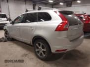 ✅ 2015 Volvo XC60 T6 • VIN: YV4902RB4F2577230 • Лот: 41860000. Опубликован ранее на IAAI с пробегом 84 688 миль. Бесплатный доступ к архиву аукционных продаж из США и подробный отчёт об истории автомобиля на DreamBid. Изображение 3.