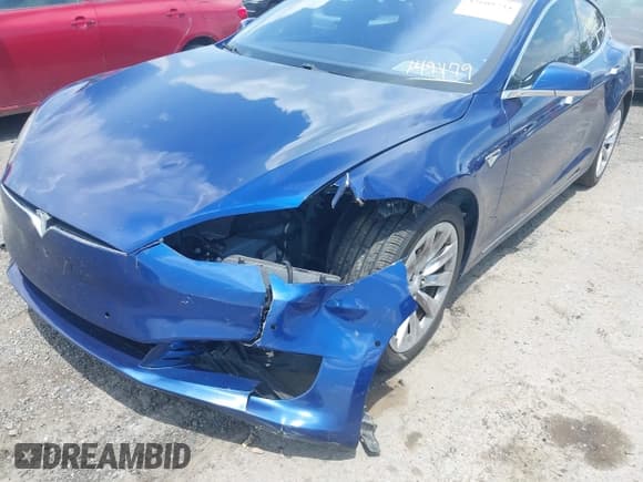 ✅ 2016 Tesla Model S 70 • VIN: 5YJSA1E17GF149479 • Lot: 42609734. Listed on IAAI with 175,007 mi. Free auction sales archive from the USA and detailed vehicle history report at DreamBid. Image 6.