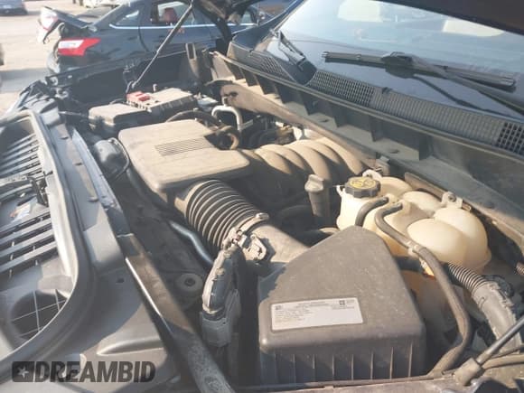 ✅ 2019 Chevrolet Silverado 1500 RST • VIN: 1GCRYEED8KZ353738 • Lot: 40343310. Wystawiony na IAAI z przebiegiem 96 077 mil. Bezpłatny archiwum sprzedaży aukcyjnych z USA i szczegółowy raport historii pojazdu na DreamBid. Zdjęcie 10.