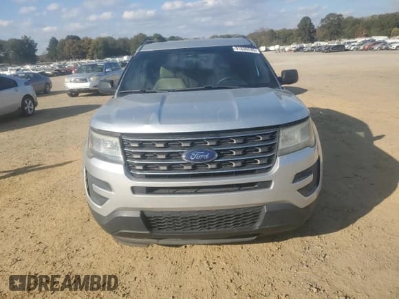 ✅ 2016 Ford Explorer • VIN: 1FM5K7B87GGC91220 • Lot: 91839745. Wystawiony na Copart z przebiegiem 169 923 mil. Bezpłatny archiwum sprzedaży aukcyjnych z USA i szczegółowy raport historii pojazdu na DreamBid. Zdjęcie 5.