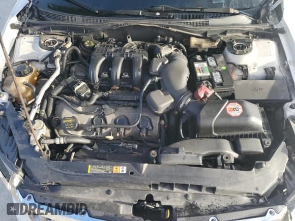 ✅ 2008 Lincoln MKZ • VIN: 3LNHM26T48R648582 • Лот: 82778215. Опубликован ранее на Copart с пробегом 204 660 миль. Бесплатный доступ к архиву аукционных продаж из США и подробный отчёт об истории автомобиля на DreamBid. Изображение 11.