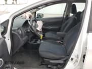 ✅ 2015 Nissan Note SR • VIN: 3N1CE2CP3FL370876 • Lot: 91275255. Wystawiony na Copart z przebiegiem 165 156 mil. Bezpłatny archiwum sprzedaży aukcyjnych z USA i szczegółowy raport historii pojazdu na DreamBid. Zdjęcie 7.