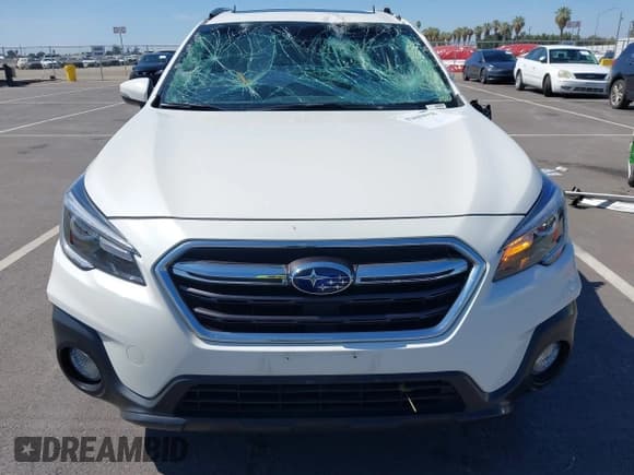 ✅ 2018 Subaru Outback Touring • VIN: 4S4BSATC7J3347691 • Lot: 42609038. Wystawiony na IAAI z przebiegiem 48 300 mil. Bezpłatny archiwum sprzedaży aukcyjnych z USA i szczegółowy raport historii pojazdu na DreamBid. Zdjęcie 12.
