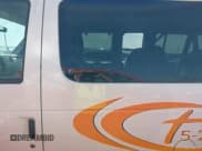 ✅ 2011 Ford Econoline Passenger XL • VIN: 1FBSS3BL5BDA35967 • Lot: 42522194. Wystawiony na IAAI z przebiegiem 69 983 mil. Bezpłatny archiwum sprzedaży aukcyjnych z USA i szczegółowy raport historii pojazdu na DreamBid. Zdjęcie 14.