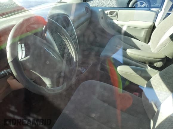 ✅ 2006 Chrysler Town & Country Touring • VIN: 2A4GP54L16R910227 • Lot: 92527695. Listed on Copart with Not provided. Free auction sales archive from the USA and detailed vehicle history report at DreamBid. Image 8.