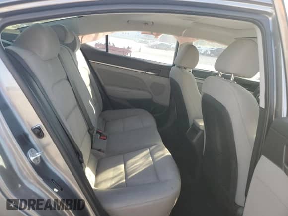 2018 Hyundai Elantra SEL с VIN 5NPD84LF8JH390822, выставлен на аукционе Copart как лот 87044315 с пробегом Не указан миль и Списание • Salvage title. История ставок и продаж доступна на DreamBid. Изображение 10.