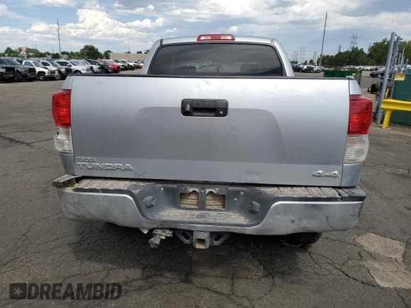 ✅ 2012 Toyota Tundra • VIN: 5TFDY5F17CX259927 • Lot: 62519025. Wystawiony na Copart z przebiegiem 230 950 mil. Bezpłatny archiwum sprzedaży aukcyjnych z USA i szczegółowy raport historii pojazdu na DreamBid. Zdjęcie 6.