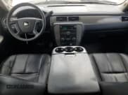 ✅ 2009 Chevrolet Suburban • VIN: 1GNGK46K39R245559 • Lot: 50979155. Listed on Copart with 221,263 mi. Free auction sales archive from the USA and detailed vehicle history report at DreamBid. Image 8.