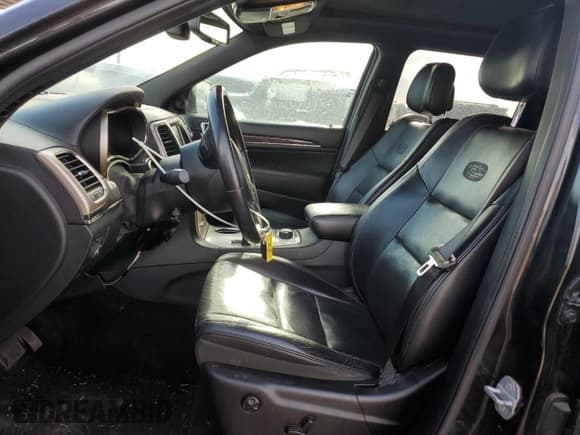 ✅ 2015 Jeep Grand Cherokee Overland • VIN: 1C4RJFCM6FC675588 • Lot: 50646835. Listed on Copart with 114,384 mi. Free auction sales archive from the USA and detailed vehicle history report at DreamBid. Image 7.