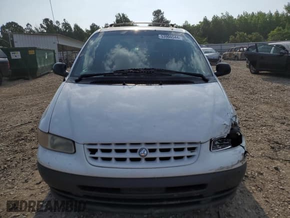 ✅ 1999 Plymouth Voyager Grand SE • VIN: 1P4GP44G7XB592371 • Lot: 65111334. Listed on Copart with 119,548 mi. Free auction sales archive from the USA and detailed vehicle history report at DreamBid. Image 5.