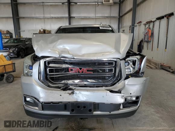 ✅ 2016 GMC Yukon XL SLE • VIN: 1GKS2FKC9GR389356 • Lot: 53828805. Listed on Copart with 119,892 mi. Free auction sales archive from the USA and detailed vehicle history report at DreamBid. Image 5.