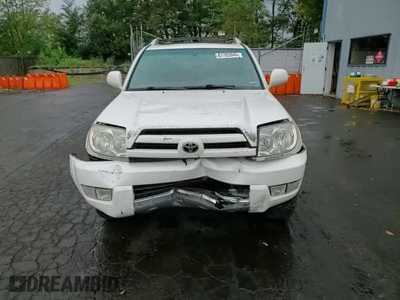 ✅ 2004 Toyota 4Runner Limited • VIN: JTEBU17R640044125 • Lot: 81783945. Listed on Copart with 238,501 mi. Free auction sales archive from the USA and detailed vehicle history report at DreamBid. Image 14.
