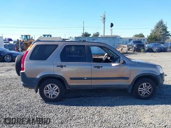 ✅ 2003 Honda CR-V EX • VIN: JHLRD78893C021076 • Lot: 43428509. Wystawiony na IAAI z przebiegiem 191 196 mil. Bezpłatny archiwum sprzedaży aukcyjnych z USA i szczegółowy raport historii pojazdu na DreamBid. Zdjęcie 13.